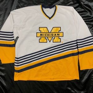 Vintage Michigan wolverines hockey jersey